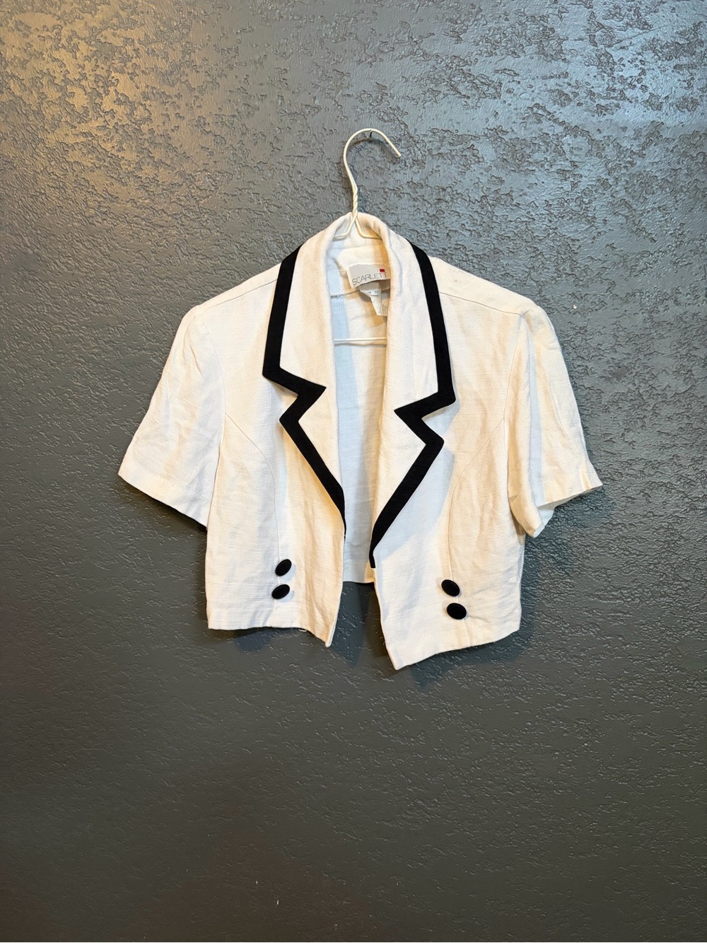 Scarlett White Cropped Short-Sleeve Blazer with Black Trim